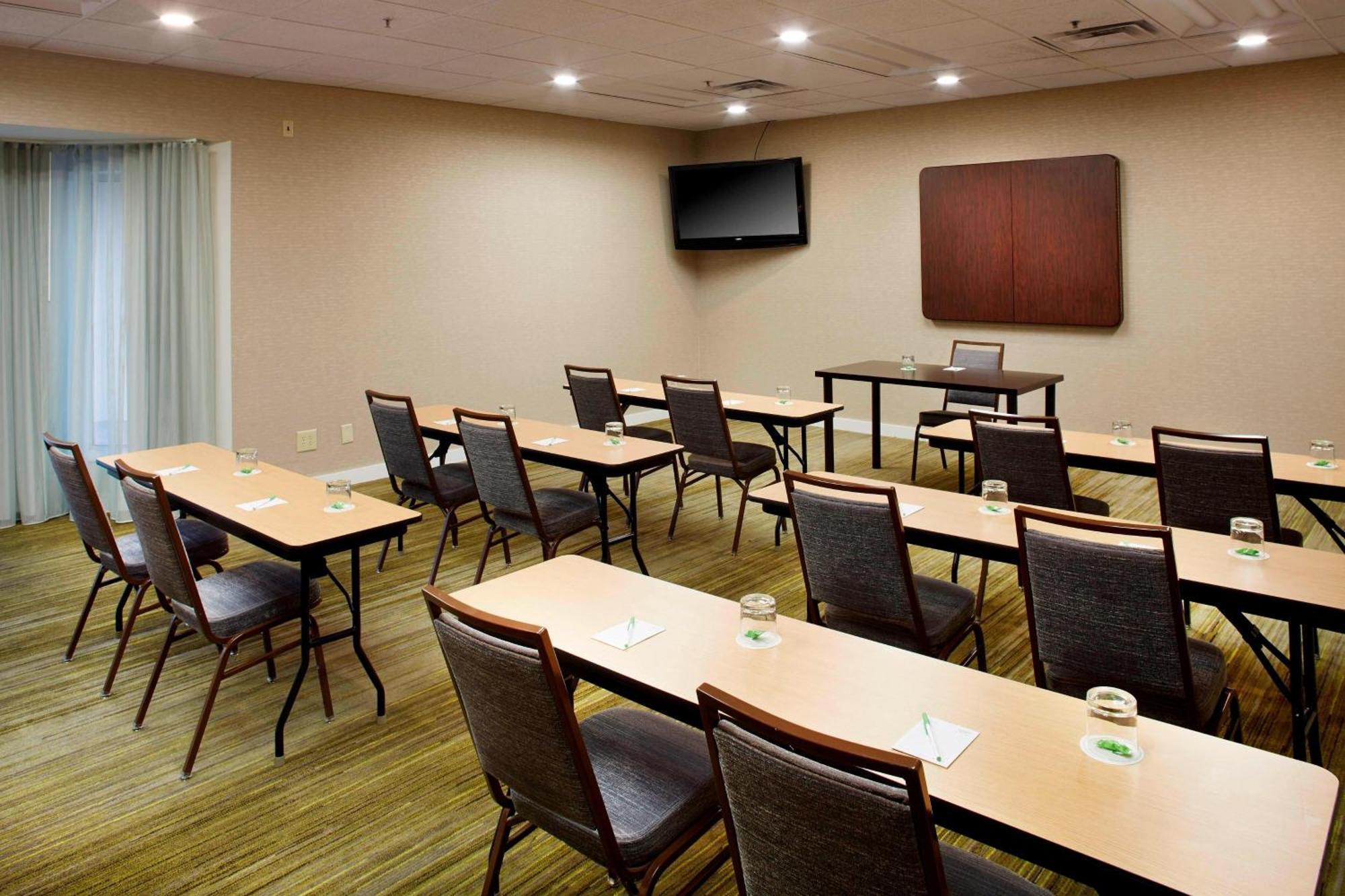 Courtyard By Marriott Lansing Hotel Kültér fotó