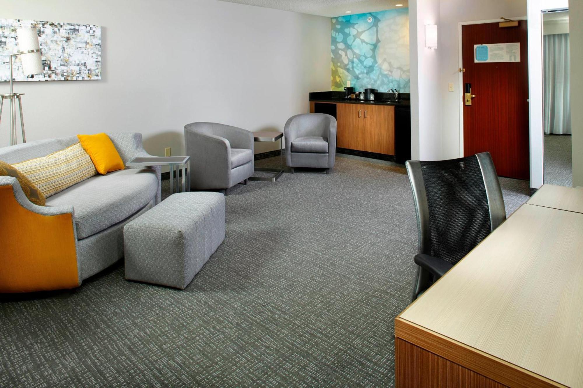 Courtyard By Marriott Lansing Hotel Kültér fotó