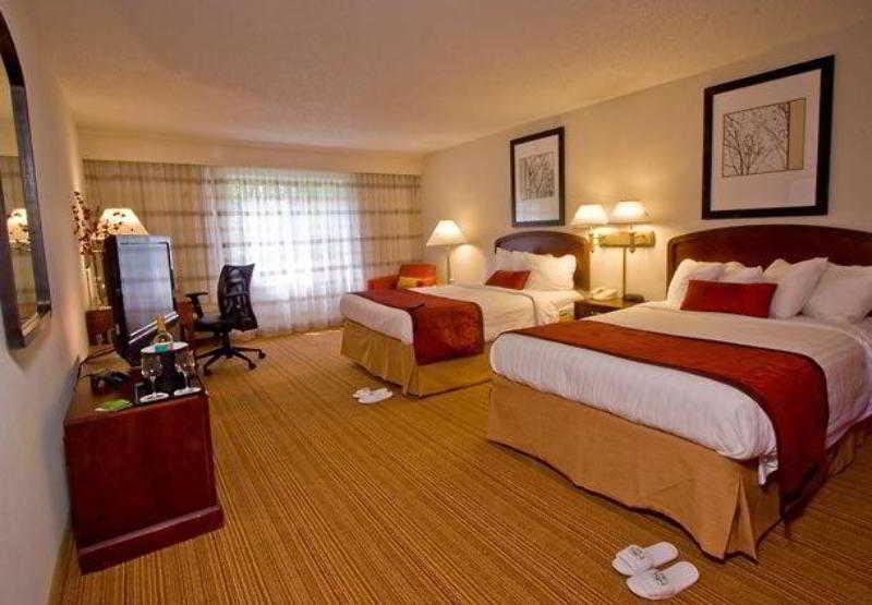 Courtyard By Marriott Lansing Hotel Szoba fotó